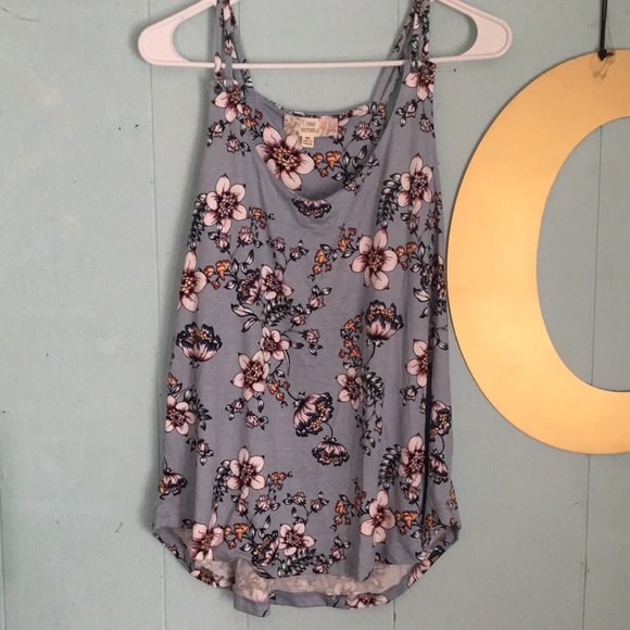 Pink Republic Tops - Double strap floral tank top